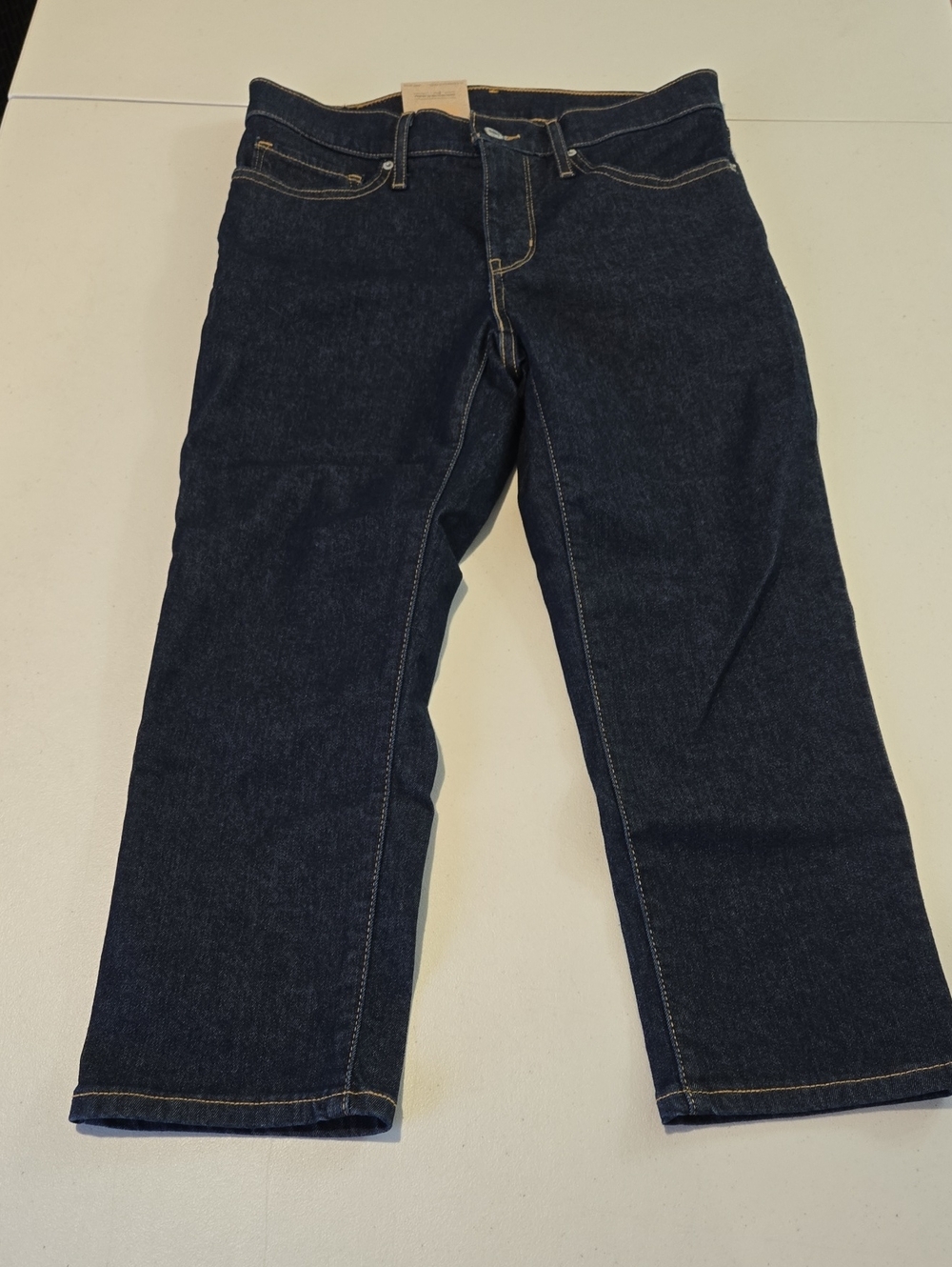 Levi Dark Blue Denim Capri Jeans